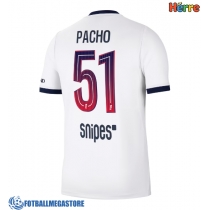 Fotballdrakt Herre Paris Saint-Germain Willian Pacho #51 Bortedrakt 2026-27 Kortermet